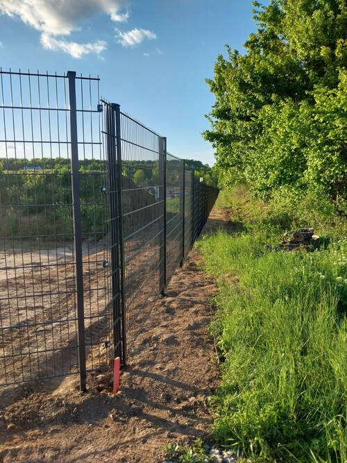Schiebetoranlage für Grundstücke von Zaun Stoffel
