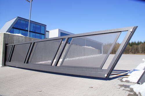 Schiebetore aus Aluminium für Ihr Unternehmen