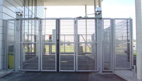 Sicherer Eingang für Gewerblich und private Grundstücke